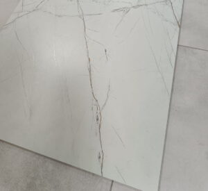 ELDER WHITE CARVING 60X60 gatunek I