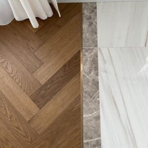 Listwa podłogowa mosiężna "T" polerowana 14mm x 2700mm