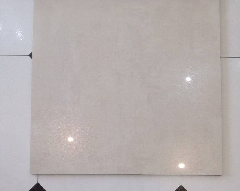 EMIGRES METROPOLI BEIGE LAPPATO 79x79 gatunek I