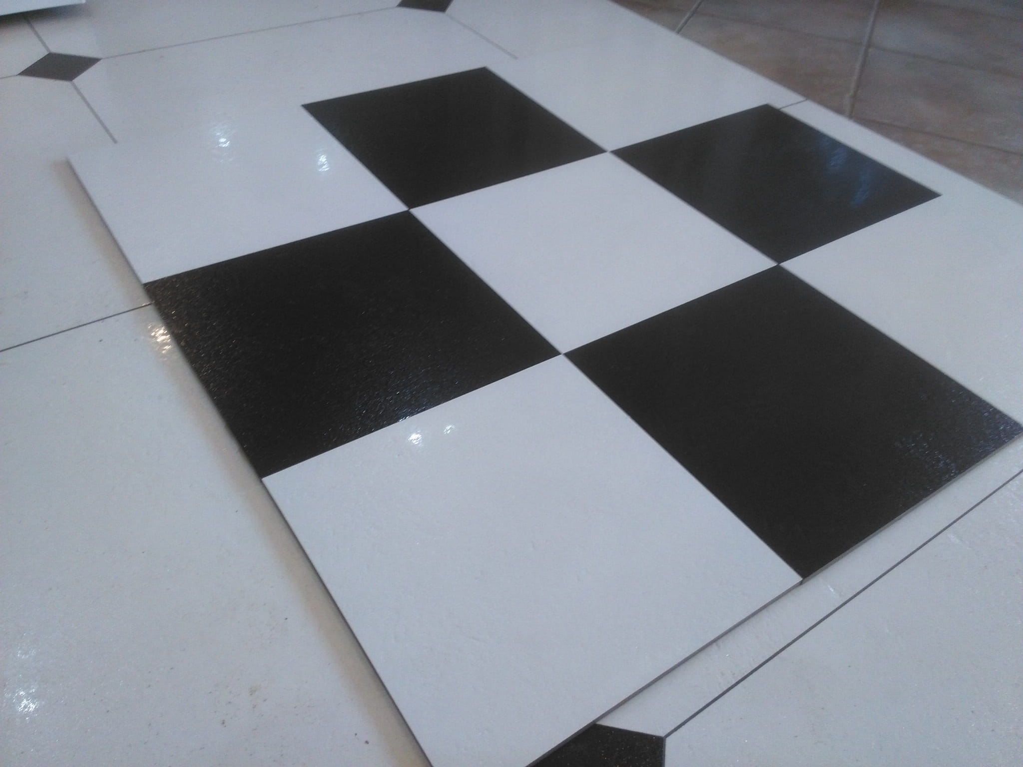 RIGA CZARNY LAPPATO 30x30 gatunek I - obrazek 7