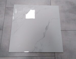PAKIET Carrara Bianco 60X60 POLEROWANA gatunek I pakiet 57.6 m2 160 szt