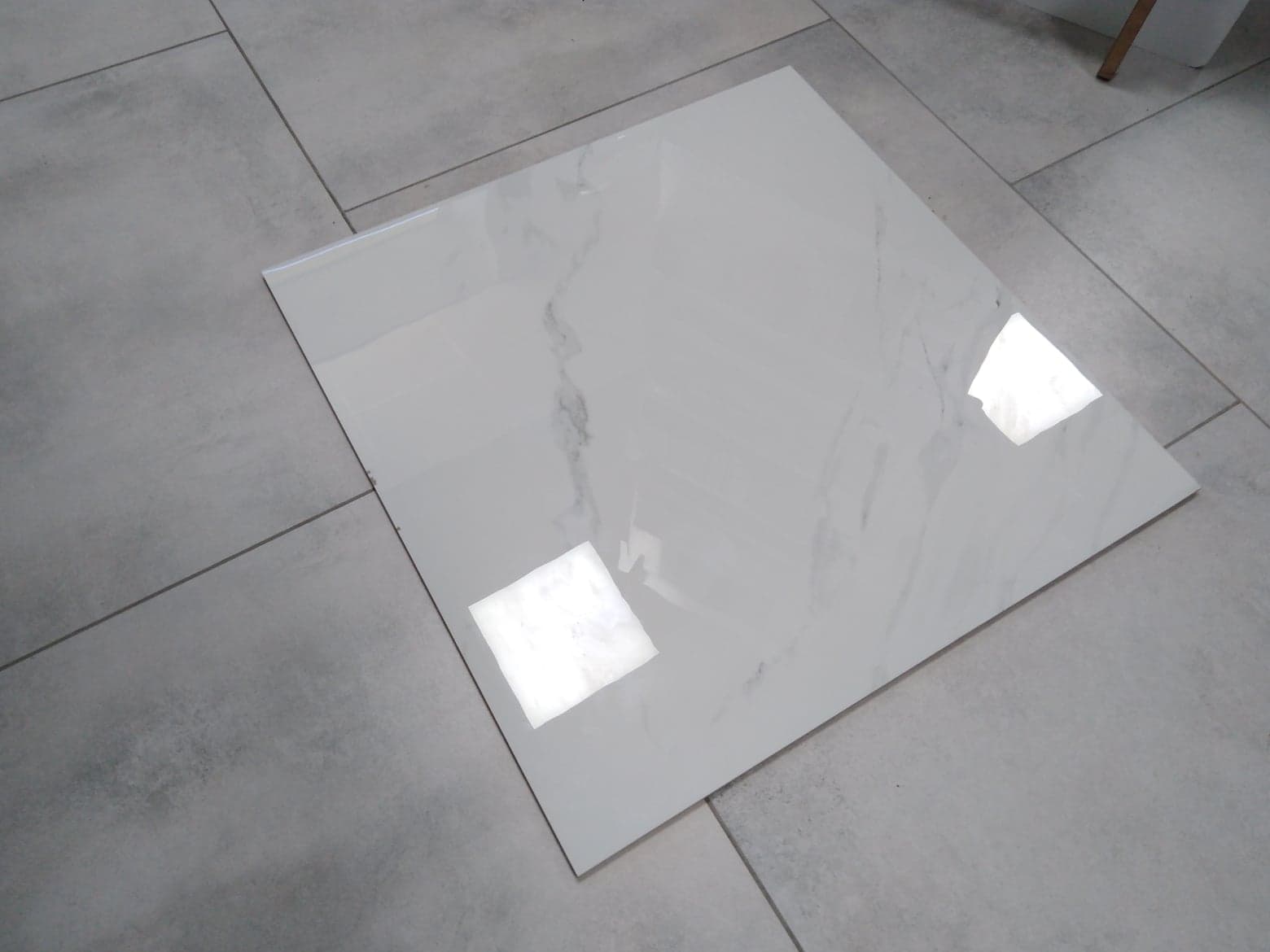 Gres MARMUR Carrara Bianco 60X60 POLEROWANA gatunek I - obrazek 4