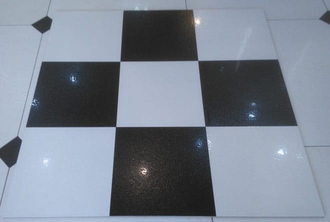 RIGA BIAŁY LAPPATO 30x30 gatunek I - obrazek 2